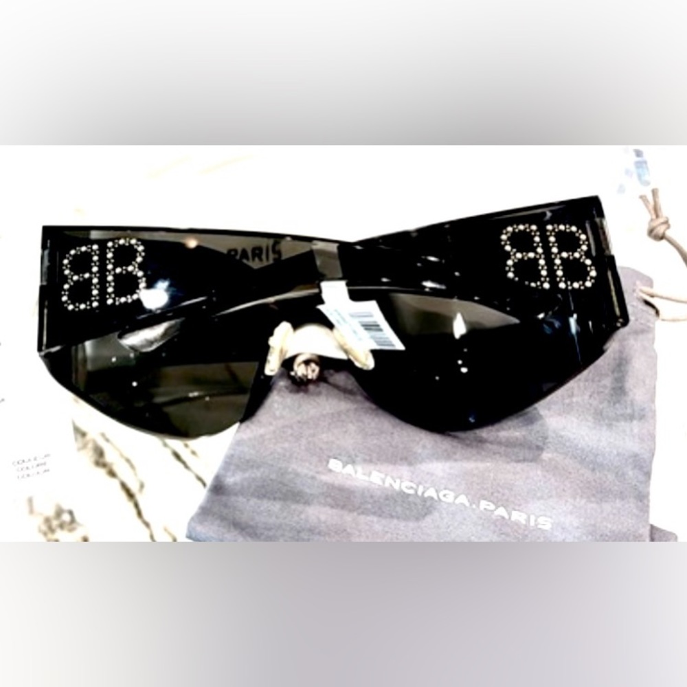 Balenciaga New Sunglasses COA, case, bag, cloth - Picture 4 of 14